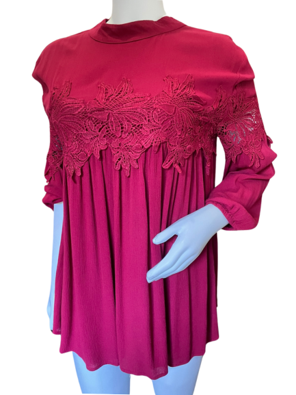 Vestido /blusa renda manga longa
